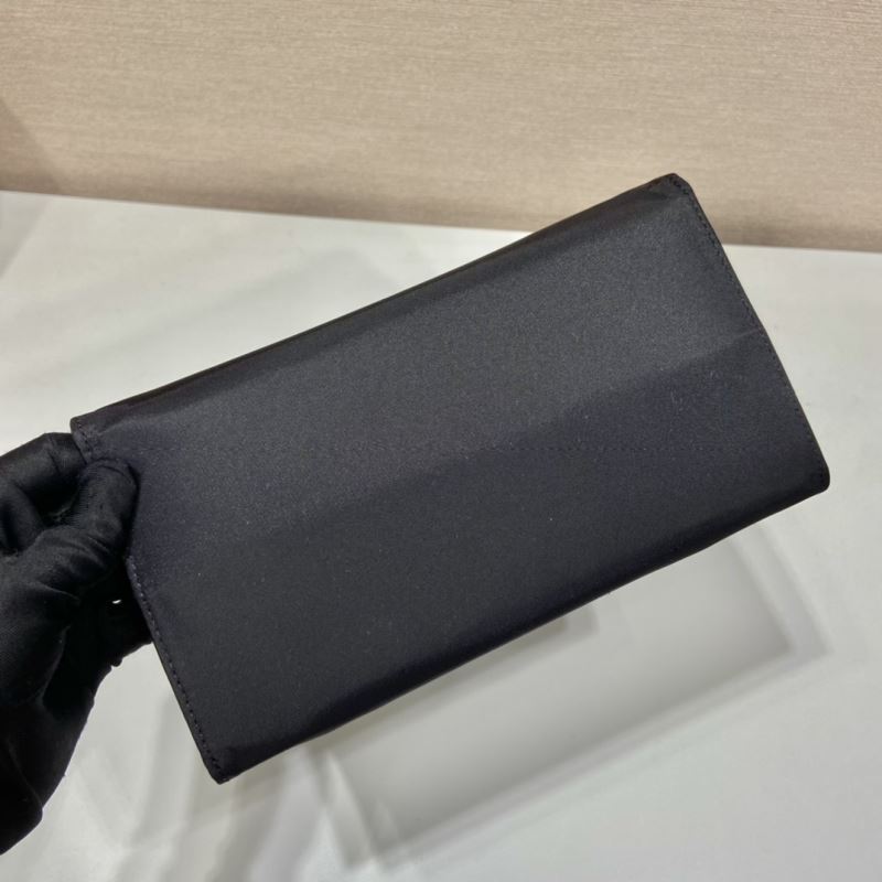 Pra*a top handle bags
